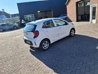 Kia Picanto 1.0i dpi  67pk  5drs airco picture 5