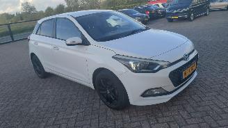 škoda osobní automobily Hyundai I-20 1.2i 5drs airco   84pk 2016/3