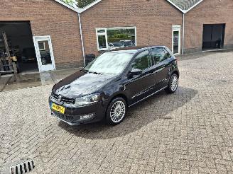 Schadeauto Volkswagen Polo 1.2 tsi  66kw 5drs airco 2012/8
