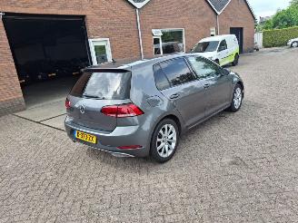 Volkswagen Golf 1.5 tsi 110kw automaat navi picture 3