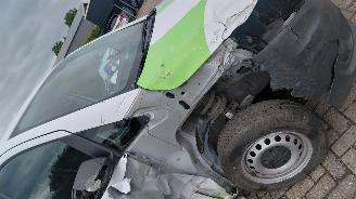 Mercedes eVito 95pk automaat picture 14