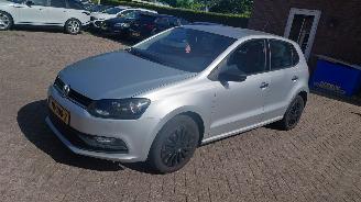 Avarii autoturisme Volkswagen Polo 1.0i  60pk   airco 5drs 2016/5