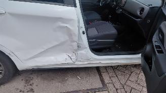 Toyota Yaris 1.5 hybrid   aspresion   navi clima picture 8