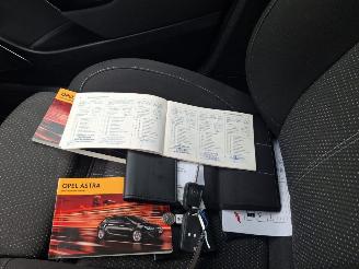 Opel Astra 1.4i   88kw  clima picture 9