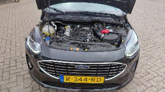 Voiture accidenté Ford Fiesta 1.0 hybrid titanium  92kw  navi 2022/11