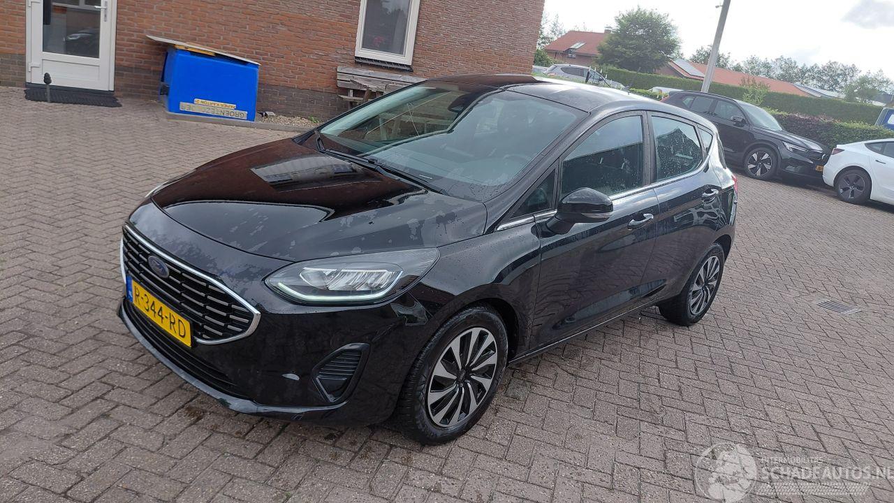 Ford Fiesta 1.0 hybrid titanium  92kw  navi