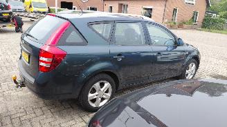 Kia Ceed 1.6 i 5drs automaat   airco picture 3