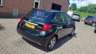 Toyota Yaris 1.5 hybrid  navi clima picture 2