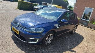 Vaurioauto  passenger cars Volkswagen e-Golf 100kw clima  leer 2019/5