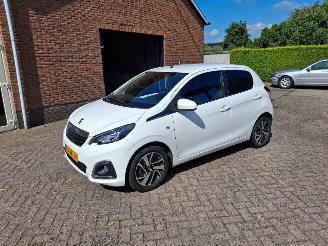 Unfallwagen Peugeot 108 1.0ivti  allure  clima  navi lmv 2021/10