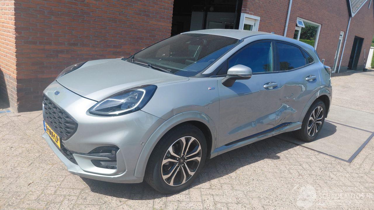 Ford Puma 1.0 hybrid  125pk  titanium   navi