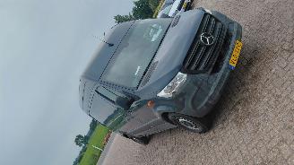 skadebil bedrijf Mercedes eSprinter 85kw  lang hoog  airco 2021/7