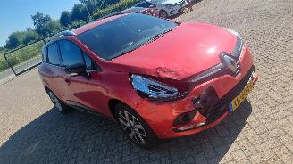 Renault Clio 0.9 tce  66kw navi airco picture 4