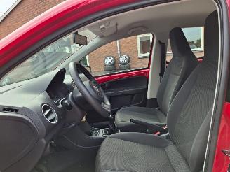 Volkswagen Up! 1.0i 5der airco picture 6