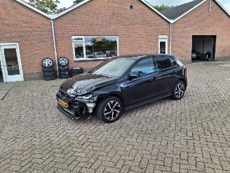 Damaged car Volkswagen Polo 1.6 tdi 95pk automaat 2019/5