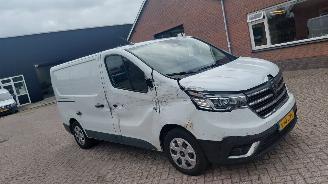 Renault Trafic 2.0 dci 150pk automaat navi picture 3
