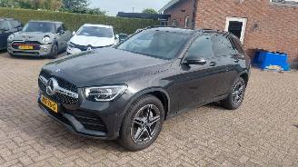 skadebil auto Mercedes GLC 300e hybrid  211pk  navi clima leer amg line 2021/10