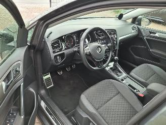 Volkswagen Golf 1.0 tsi  higline navi clima  85kw picture 7