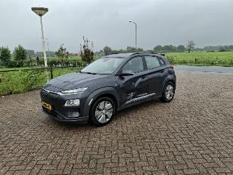 Hyundai Kona 64kw accu    204pk navi clima picture 3