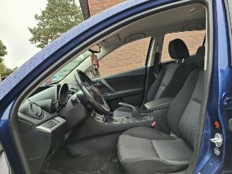 Mazda 3 1.6i gt  m line  navi clima 105pk picture 4