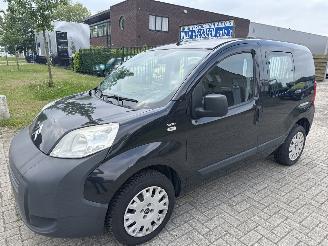 Unfallwagen Citroën Nemo NEMO 1.4i  GEEL KENTEKEN BELGIES AUTO RIJDBAAR! 3150 EURO 2012/3