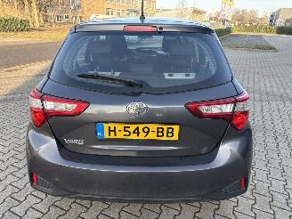 Toyota Yaris 1.5 VVT-i EXECUTIVE LICHTE SCHADE! BOUWJAAR 2018 127078 6150 VAST picture 3