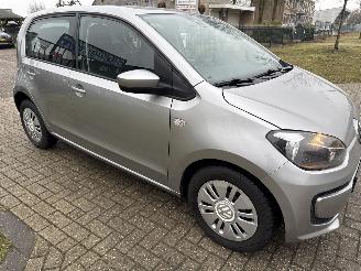 Volkswagen Up! 1.0 BLEUMOTION LICHTE SCHADE! BOUWJAAR 2015  85000 KM 4400 VAST picture 5