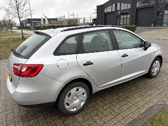 Seat Ibiza 1.2 CLUB IBIZA ST LICHTE RIJDBARE SCHADE! BOUWJAAR 2012 1650 EUR picture 4