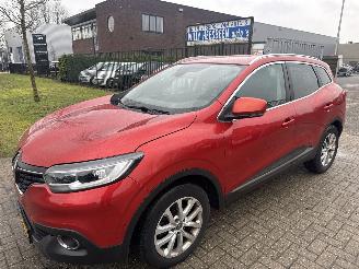 skadebil auto Renault Kadjar 1.2 TCE INTENS SUPERLICHTE SCHADE! BOUWJAAR 2015 6900 EURO 2015/9