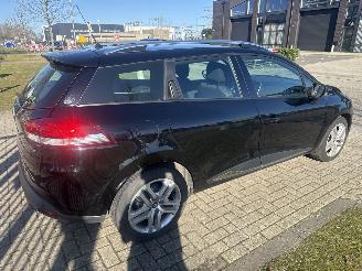 Renault Clio 0.9 TCe ZEN  85000 KM SPUITWERK! BOUWJAAR 2017  5999 EURO VAST! picture 4
