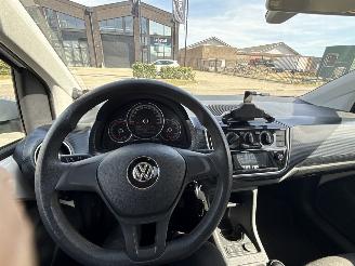 Volkswagen Up! 1.0 UP! LICHTE SCHADE! 2e EIGENAAR BOUWJAAR 2019  5850 EURO picture 10