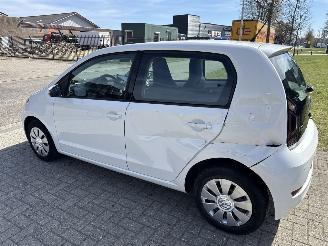 Volkswagen Up! 1.0 UP! LICHTE SCHADE! 2e EIGENAAR BOUWJAAR 2019  5850 EURO picture 2