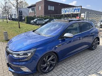 Schadeauto Renault Mégane 1.6 GT AUTOMAAT205 PK PANO BOUWJAAR 2017 7850 EURO 2017/6