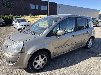 Avarii autoturisme Renault Grand-modus 1.2 TCE DYNAMIQUE 77271 NAP! RIJDBAAR BOUWJAAR 2008  1950 EURO 2008/8