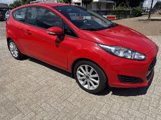 škoda osobní automobily Ford Fiesta 1.0 STYLE 121959 KM NIEUWSTAAT BOUWJAAR 2014  2999 EURO VAST! 2014/2