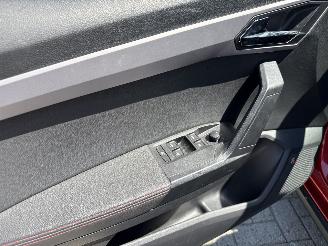 Seat Arona 1.0 FR TSi INTENS LICHTE SCHADE! BOUWJAAR 2019 picture 10