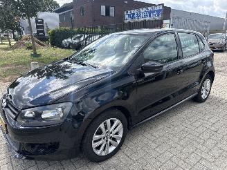 Unfallwagen Volkswagen Polo 1.2 EASYLINE BOUWJAAR 2013 RIJDBAAR! VASTE PRIJS! 2350 EURO 2013/3