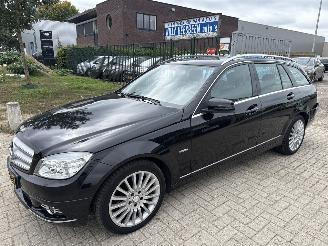 Voiture accidenté Mercedes C-klasse 180 CGI AVANTGARDE 166117 NAP BOUWJAAR 2011 RIJDEND 3999 EURO 2011/2