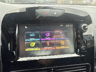 Renault Clio 1.2 NIGHT&DAY RIJDBAAR BOUWJAAR 2016 139753 KM  3500 EURO VAST picture 13