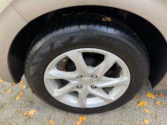 Peugeot 208 1.2 Style 5DRS NAVI AIRCO picture 11