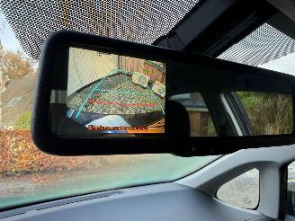 Toyota Auris 1.8 FULL HYBRID KM NAP NL AUTO picture 23