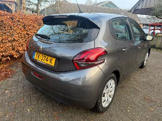 Peugeot 208 1.2 Bleu Lion Airco Navi Nap 5Drs Nieuw Riem picture 4