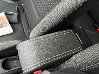 Renault Captur 0.9 TCE INTENS NAVI CLIMA SPORTVELGEN picture 27