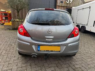 Opel Corsa 1.2 Blitz  AIRCO NAVI NL AUTO picture 5