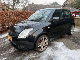 uszkodzony samochody osobowe Suzuki Swift 1.3 AIRCO 5DRS SPORTVELGEN 2010/3