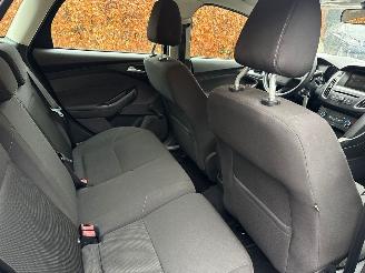 Ford Focus 1.5 TDCI NO DAMGEDS!!  NAVI AIRCO PDC picture 19