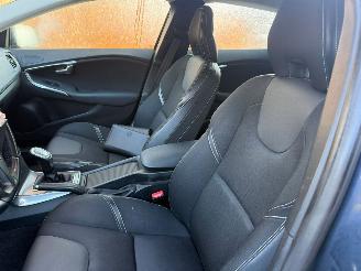 Volvo V-40 1.6 T3 KINETIC picture 20