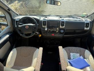 Fiat Camper ADRIA CORAL PLUS S 670SL AIRCO LENTGE BEDDEN TUSSEN DEUR picture 18