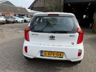 Kia Picanto 1.0 5DRS AIRCO NAVI NAP picture 6