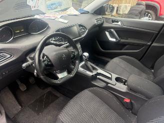 Peugeot 308 1.2 E- thp pano pdc navi camera picture 13